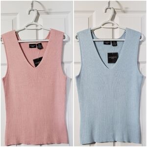💥 2/$14.   Women's Plus Size George V-Neck Sweater Tank-Top